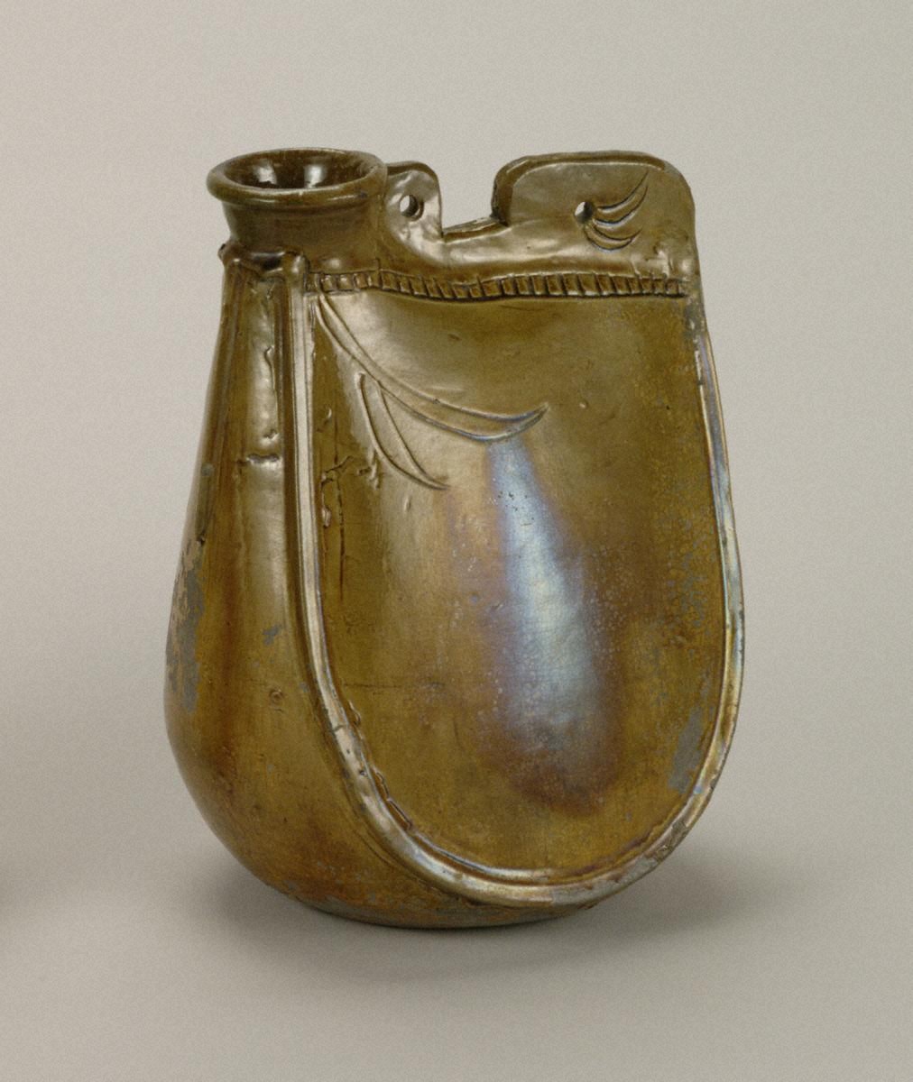 『緑釉皮嚢壺』の画像