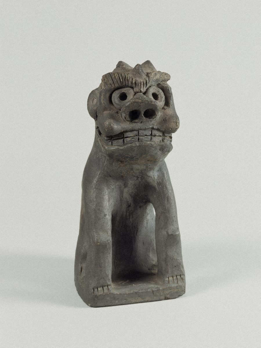 image of『Lion-dog, earth ware』