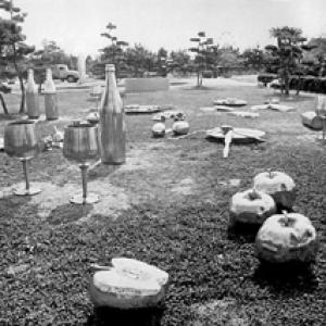 『マネの「草上の昼食」に捧げる』の画像